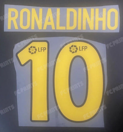 Ronaldinho Barcelona 2003-2004 Home Nameset Iron On Football Name And Number